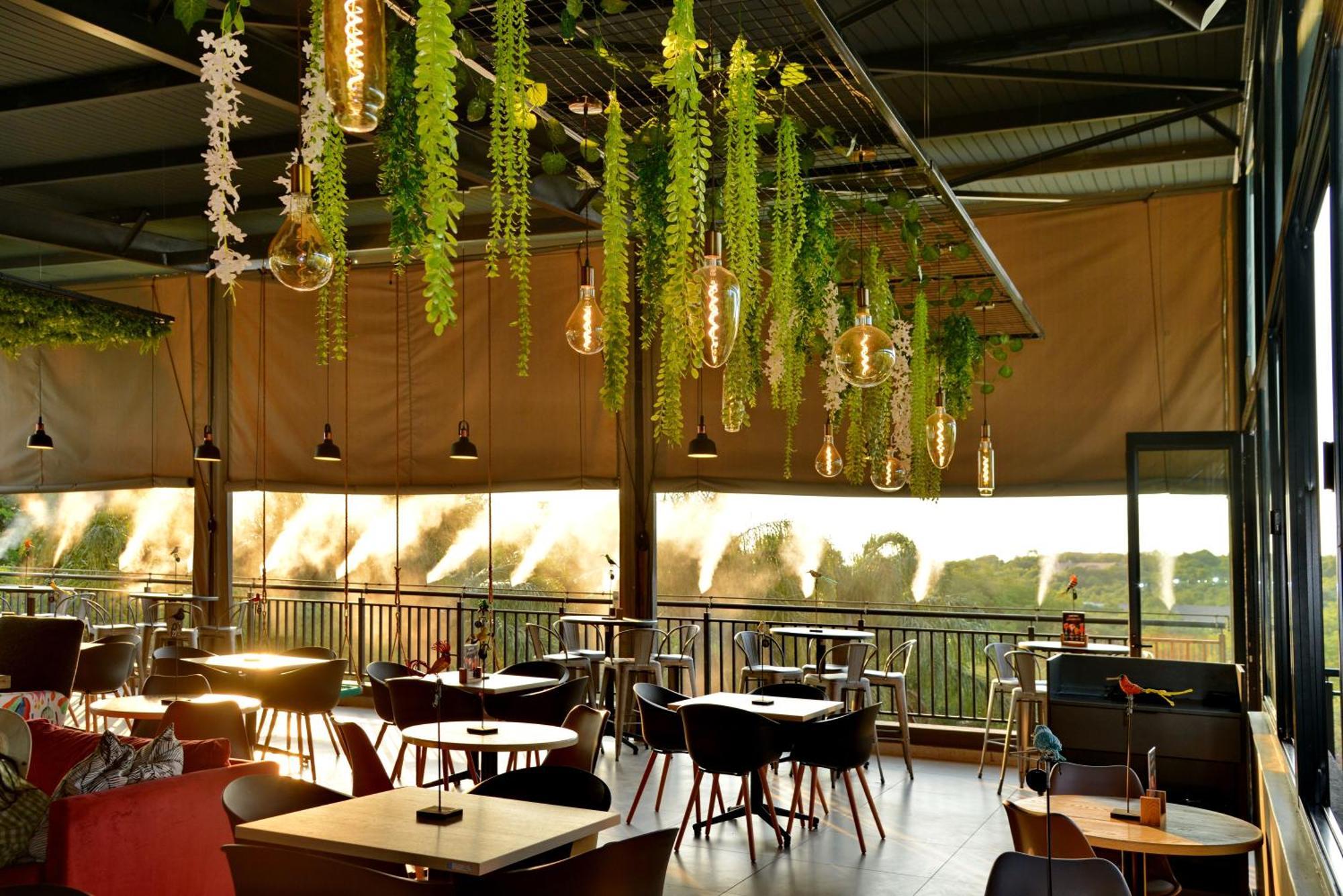 Seasons Golf, Leisure, Spa Хартбееспоорт Екстериор снимка